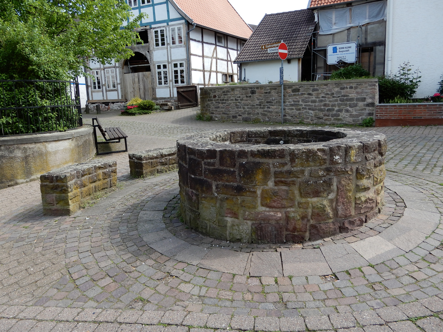 Dorfbrunnen in Blomberg