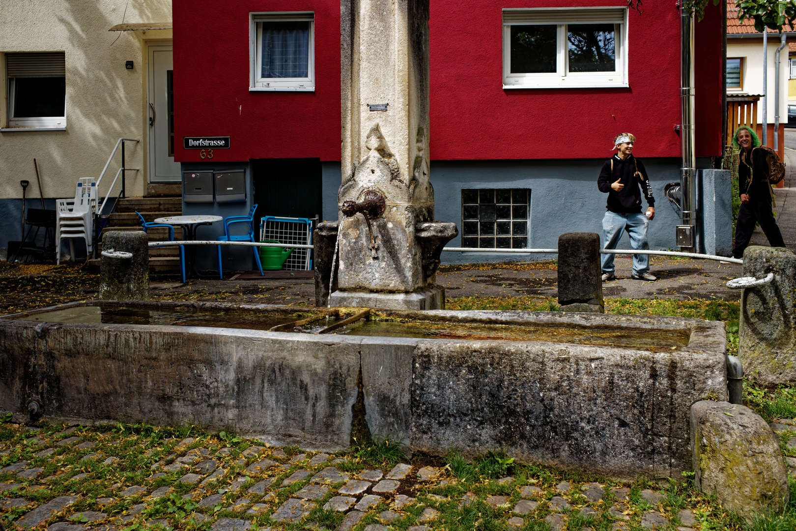 Dorfjugend, Dorfbrunnen, Dorfstraße