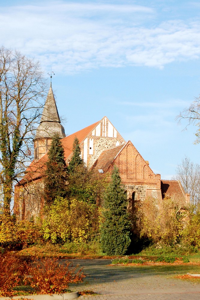 Dorfkirche Ankershagen von Osten II