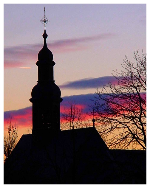 Dorfkirche im Abendrot