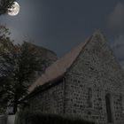 Dorfkirche im Mondschein