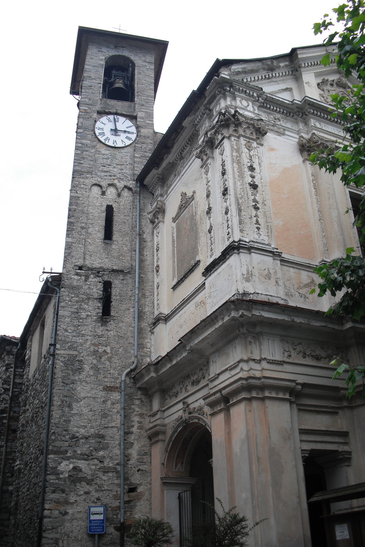 Dorfkirche in Armio