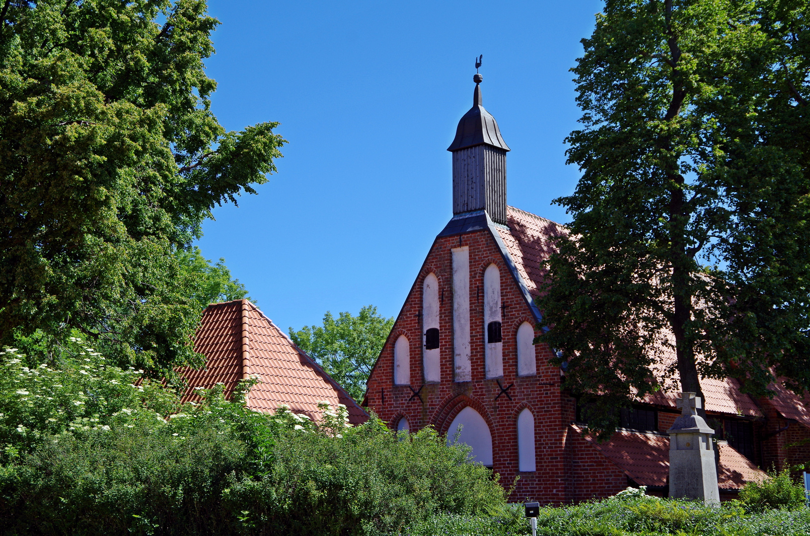 Dorfkirche in Waase ( Insel Ummanz )