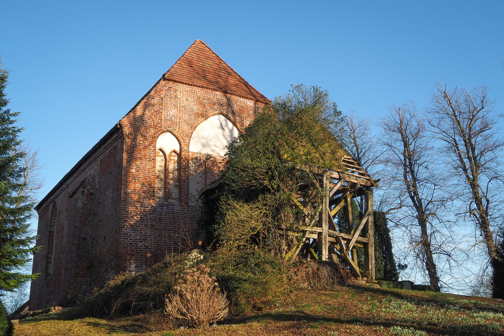 Dorfkirche Passee (2)