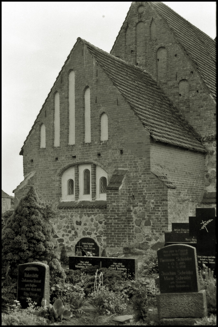 Dorfkirche Thulendorf II