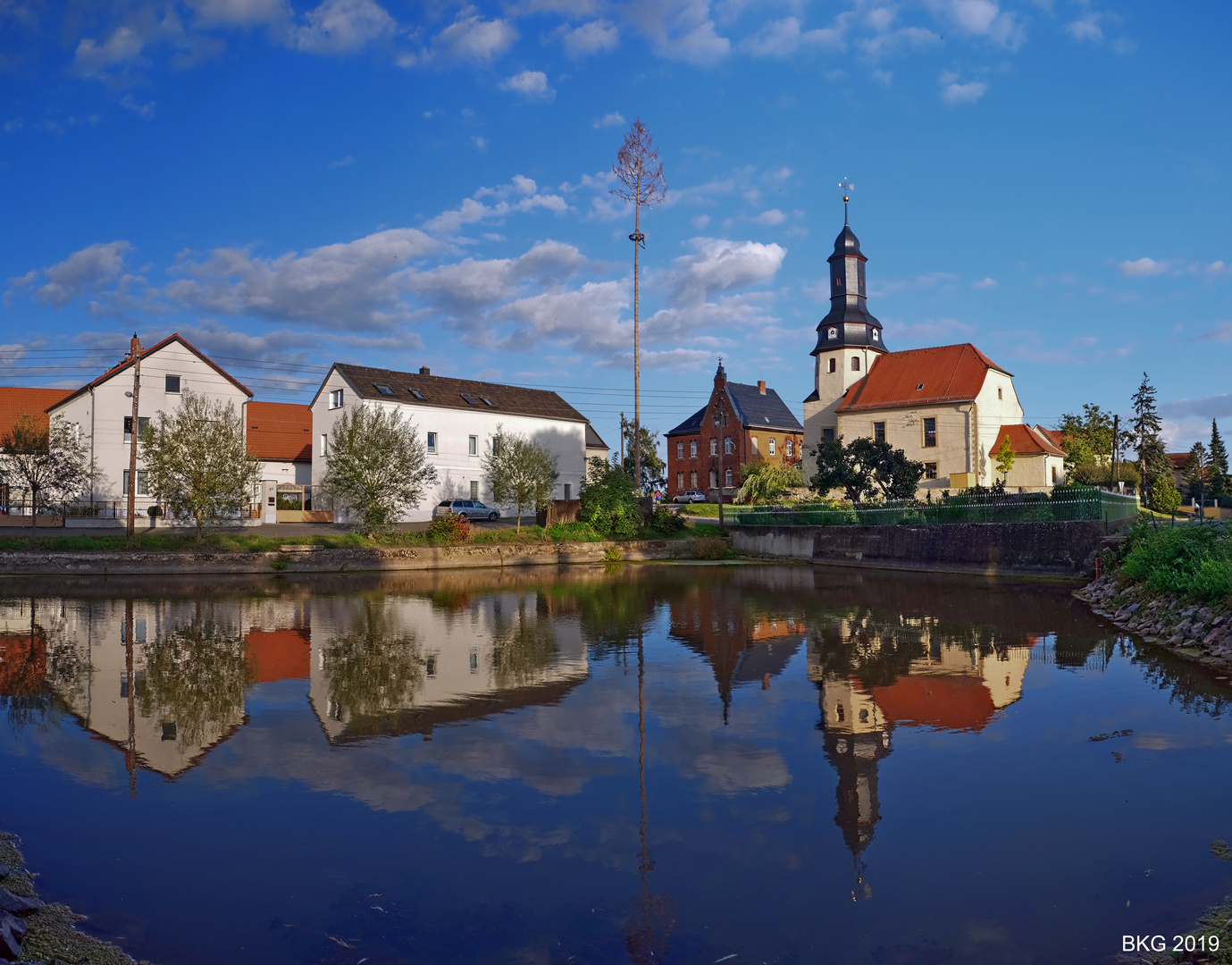 Dorfkirche Trebnitz im Doppelpack Foto & Bild architektur