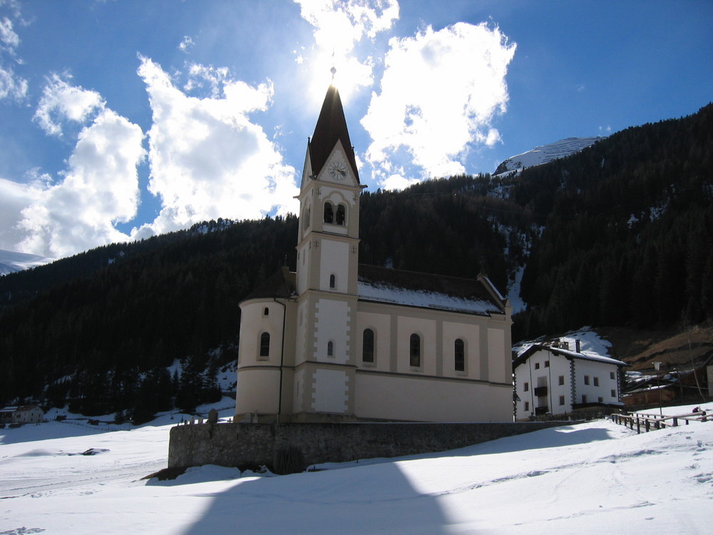 Dorfkirche von Trafoi, Italien März 2008