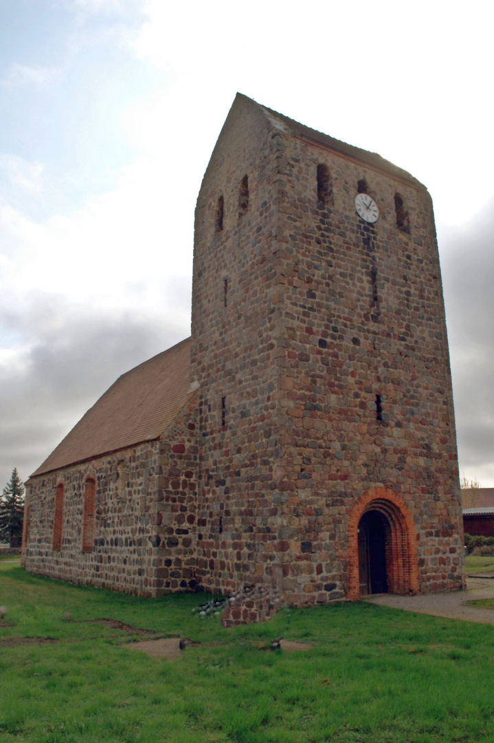 Dorfkirche zu Mörz