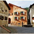 Dorfplatz in Guarda im Engadin