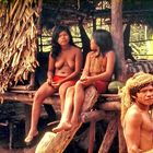 Dorftratsch am Amazonas