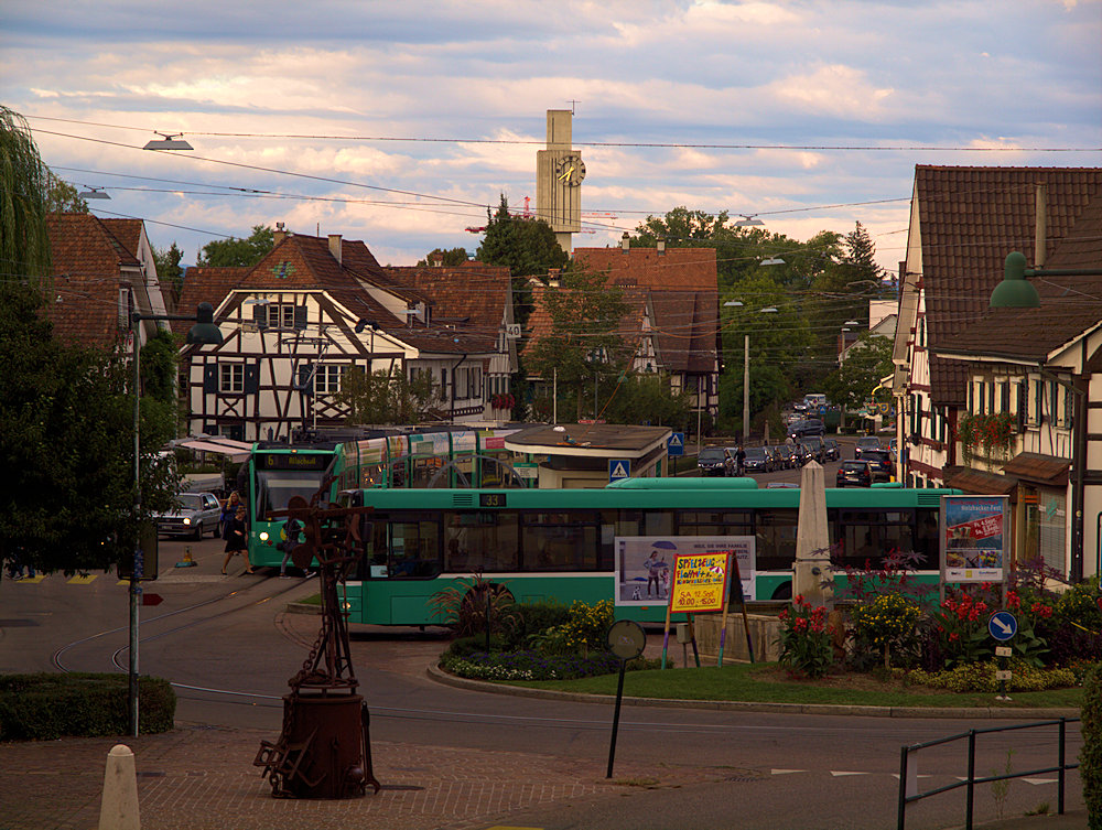 Dorfzentrum Allschwi mit Wendeplatz