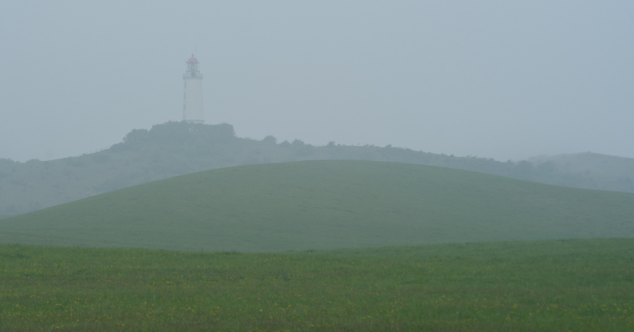 Dornbuschleuchtturm, die Dritte (diesmal mit Nebel :-) )