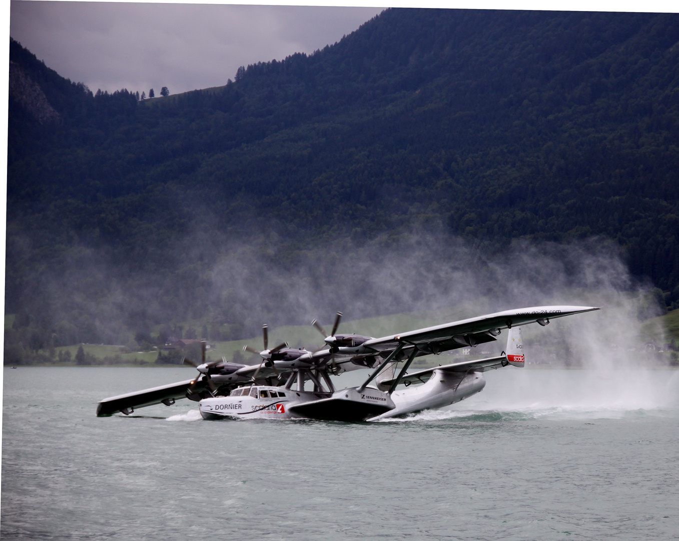 Dornier am Wolfgangsee