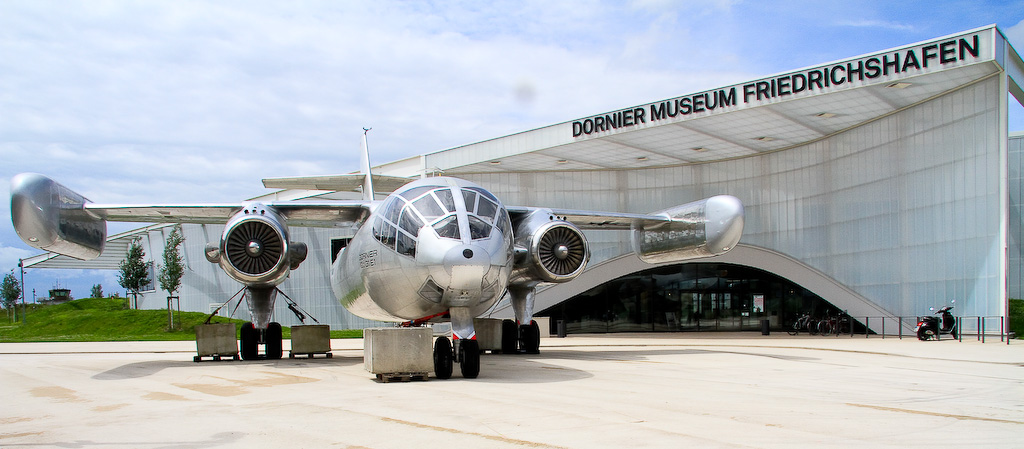 Dornier Do 31 - denn bald kommt der Wal !!!