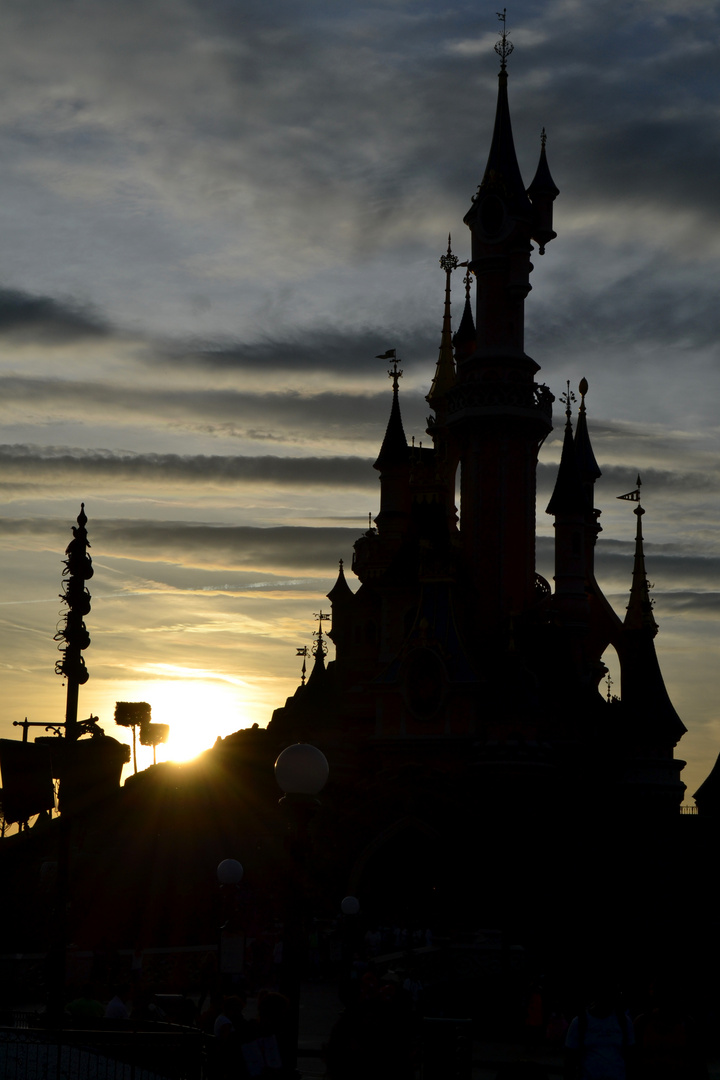 Dornröschenschloß bei Sonnenuntergang