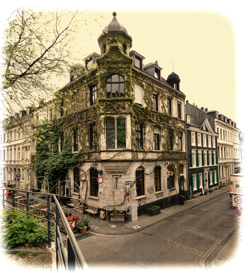 Dornröschenschloss im Luisenviertel