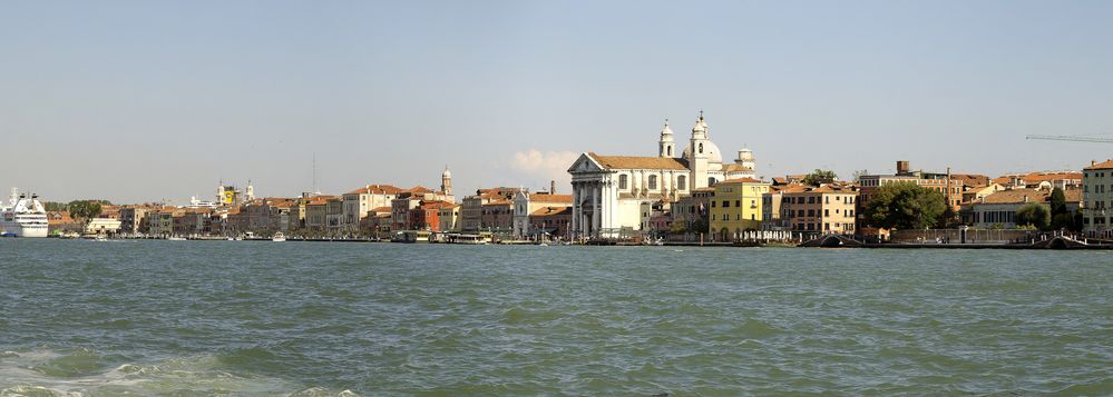 Dorsoduro Promenade Zattere