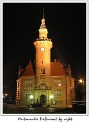 Dortmunder Hafenamt by night