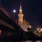 Dortmunder Hafenamt im Glanz der Nacht