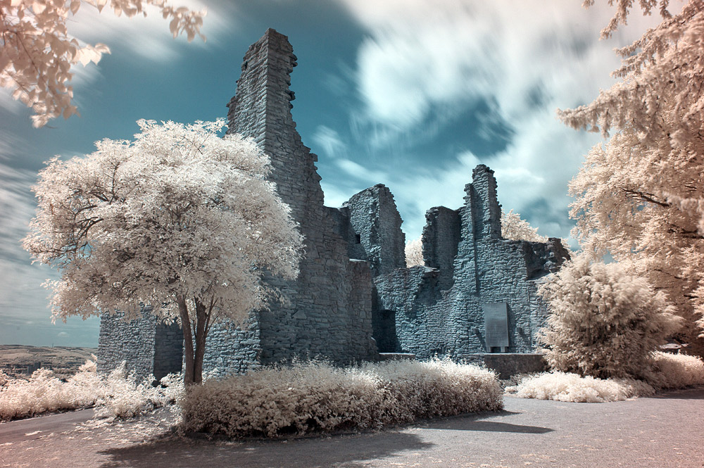 Dortmunder Hohensyburg in Farb-IR