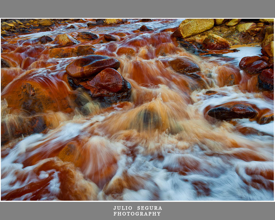 Dos corazones, Río Tinto