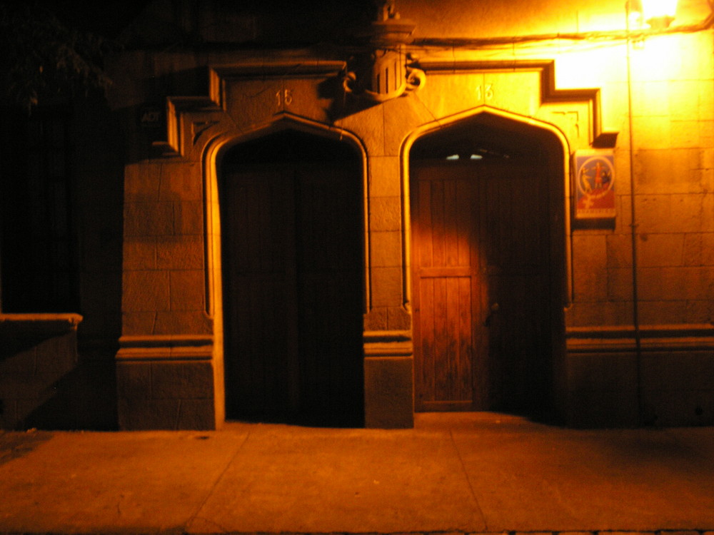 dos puertas