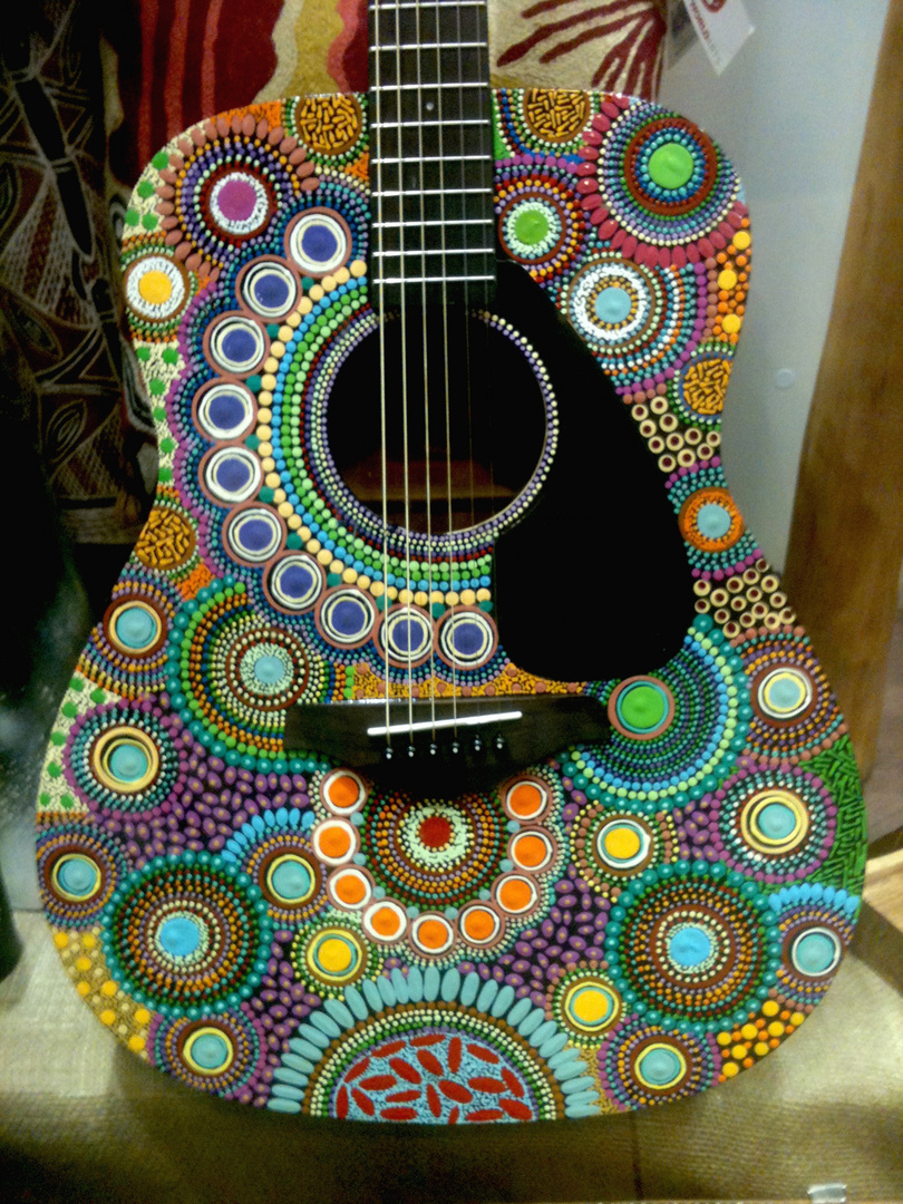 Dotty Guitar