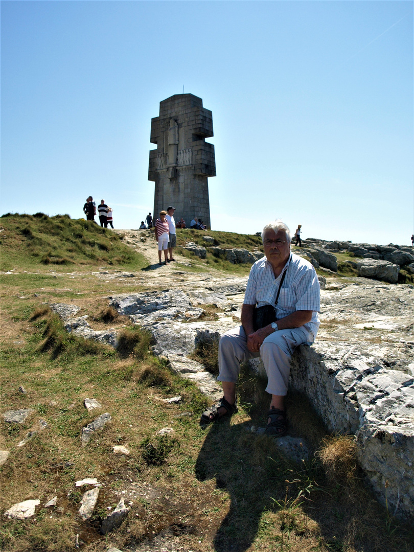 DOUARNENEZ    POINTE DECROZON  20110621 001