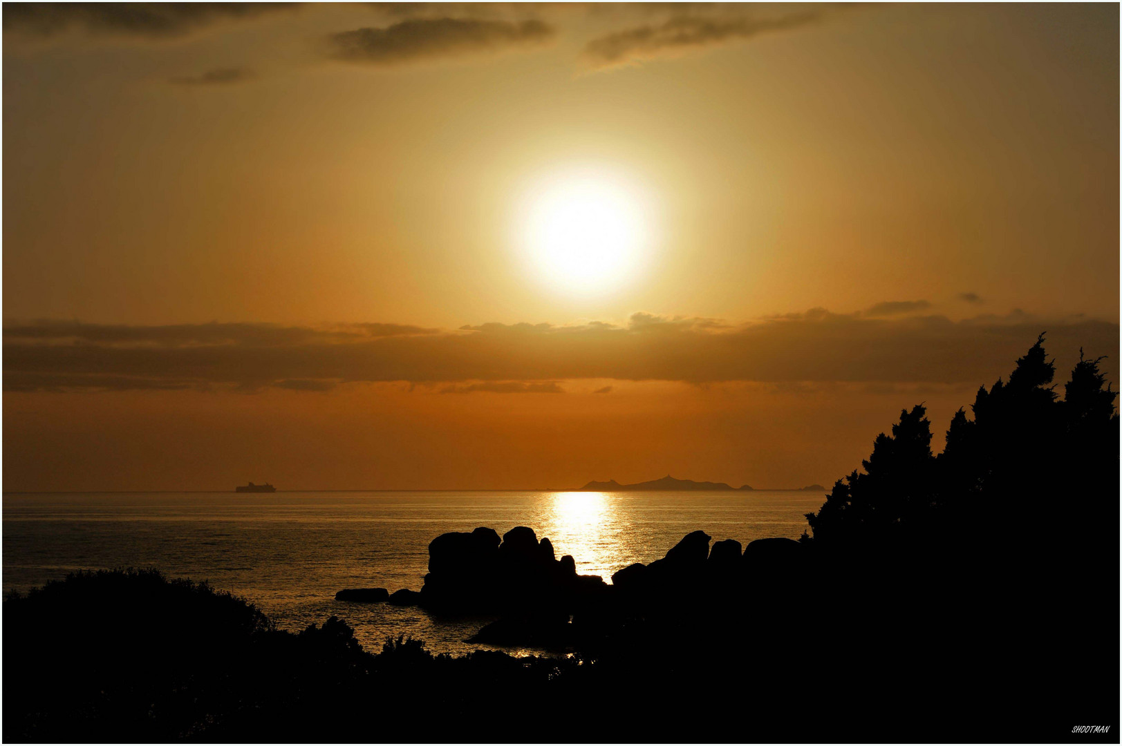 Douce lumière sur L'ile de Beauté