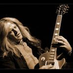 DOUG ALDRICH