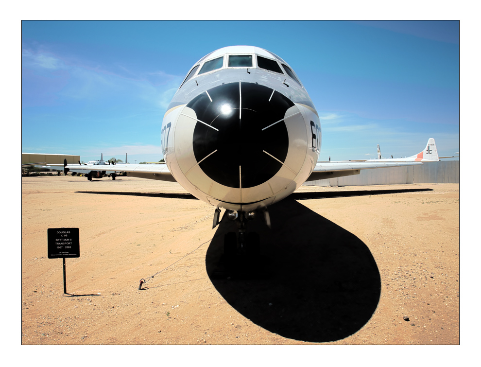 Douglas C-9B Skytrain II