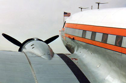 Douglas DC-3