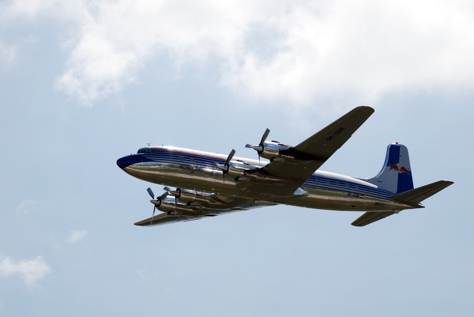 Douglas DC-6