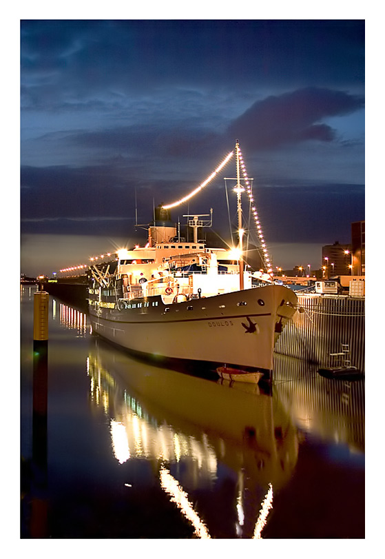 Doulos Foto & Bild schiffe und seewege, verkehr & fahrzeuge, schiffe