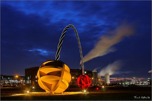 DOW-Bogen vor den Buna-Werken Schkopau (Part II)