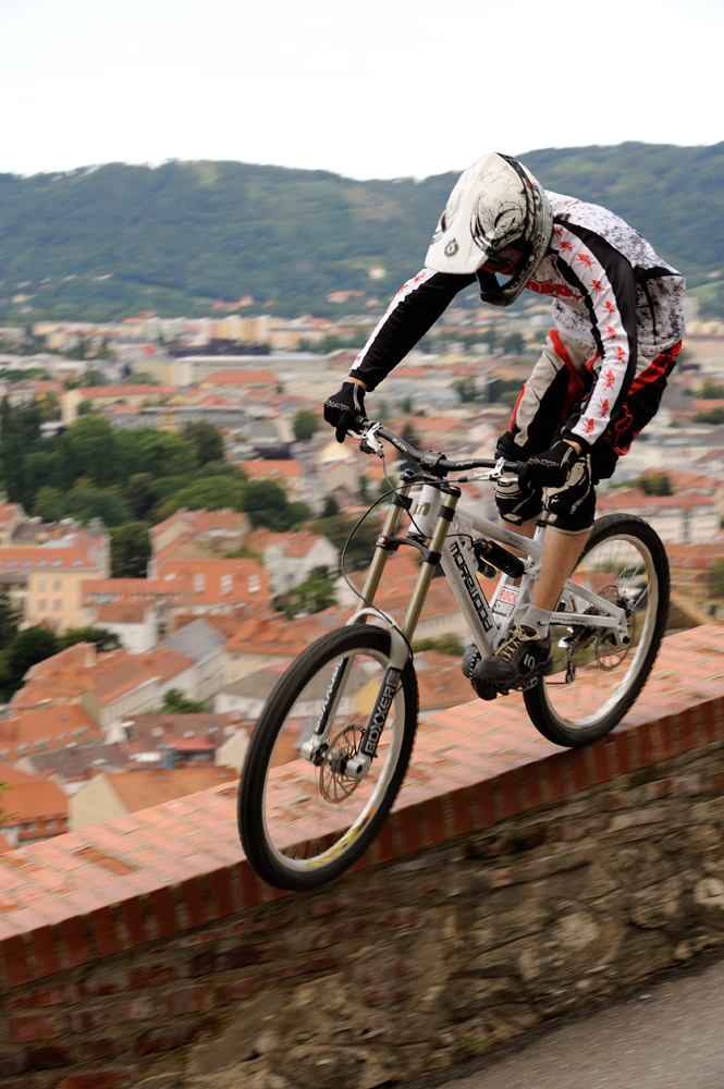 Downhill 4