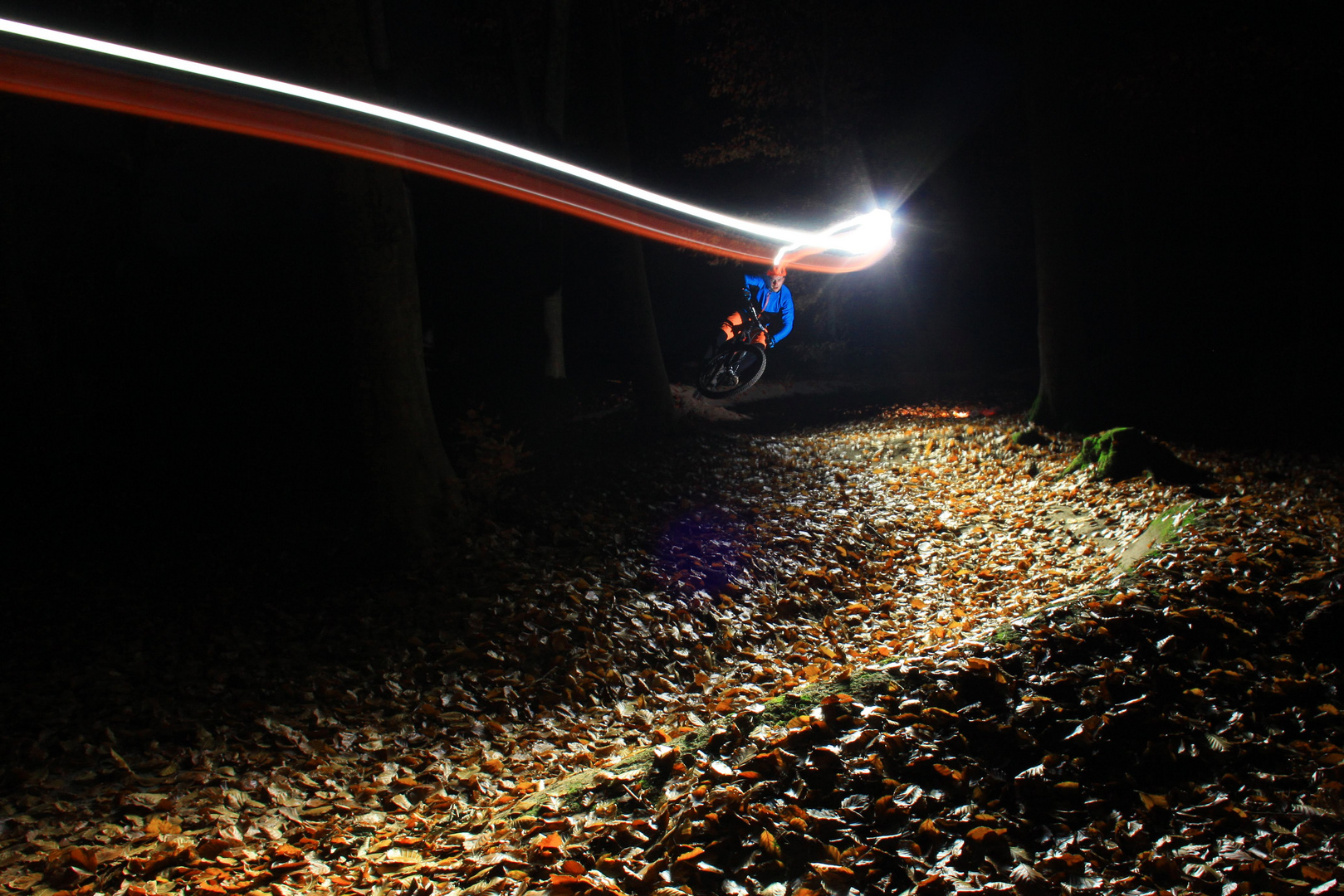 Downhill bei Nacht