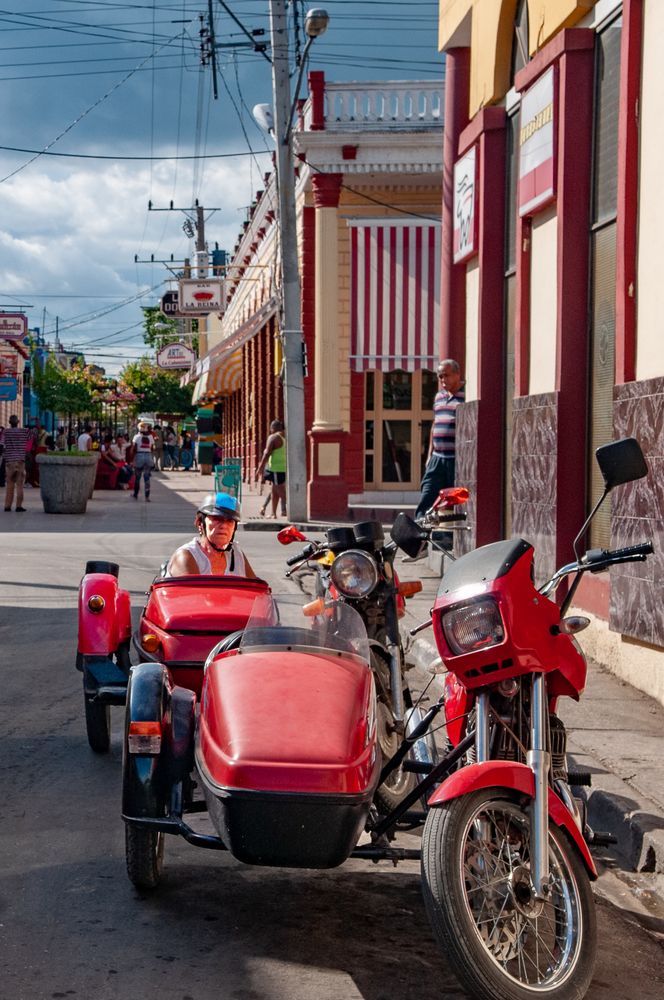 Downtown in Guantánamo