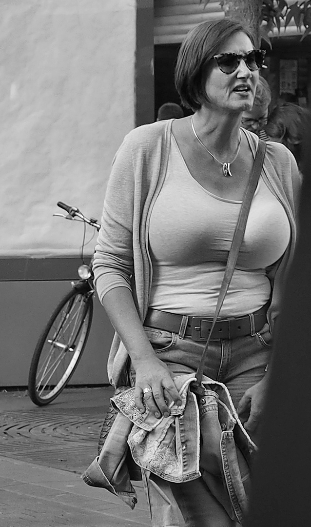 Downtown People - Cropped