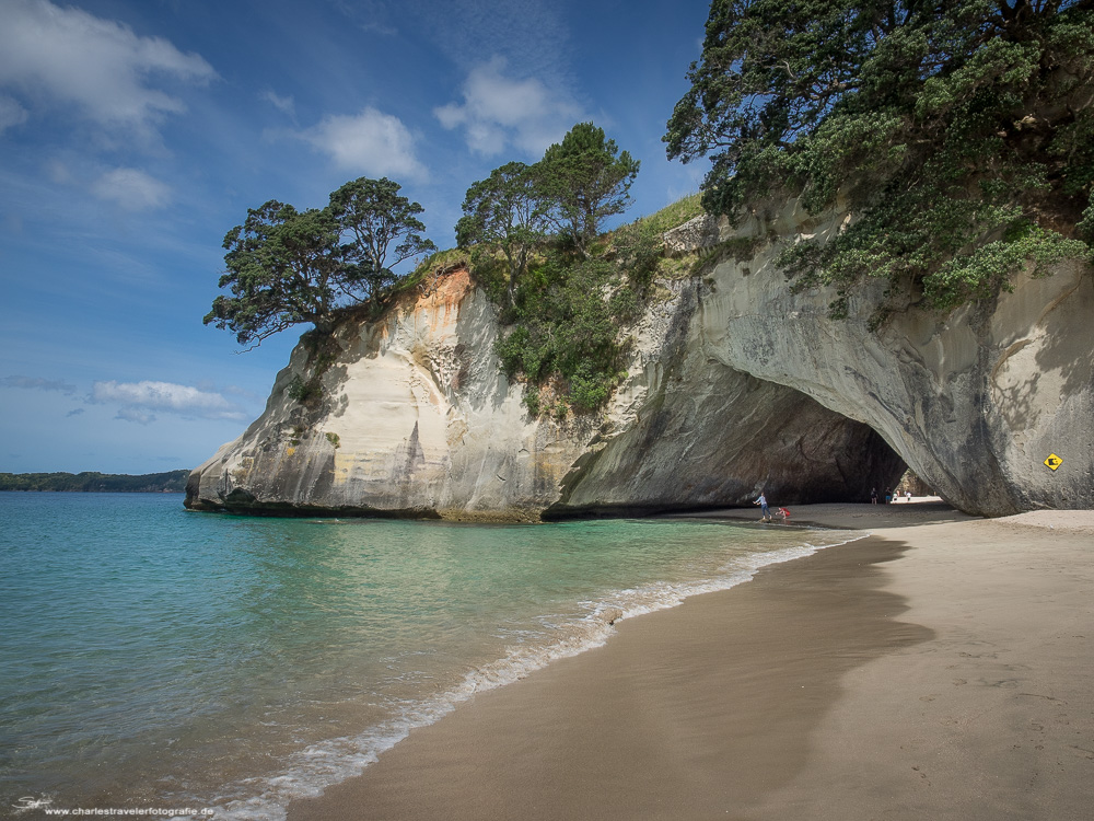 DownUnder [30] – Beach of Cathedral Cove