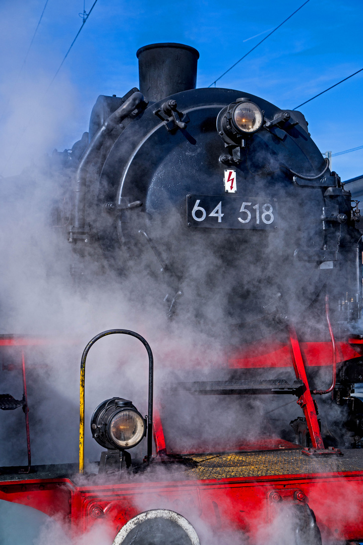 DR Baureihe 64 / Dampflokomotive 64 518