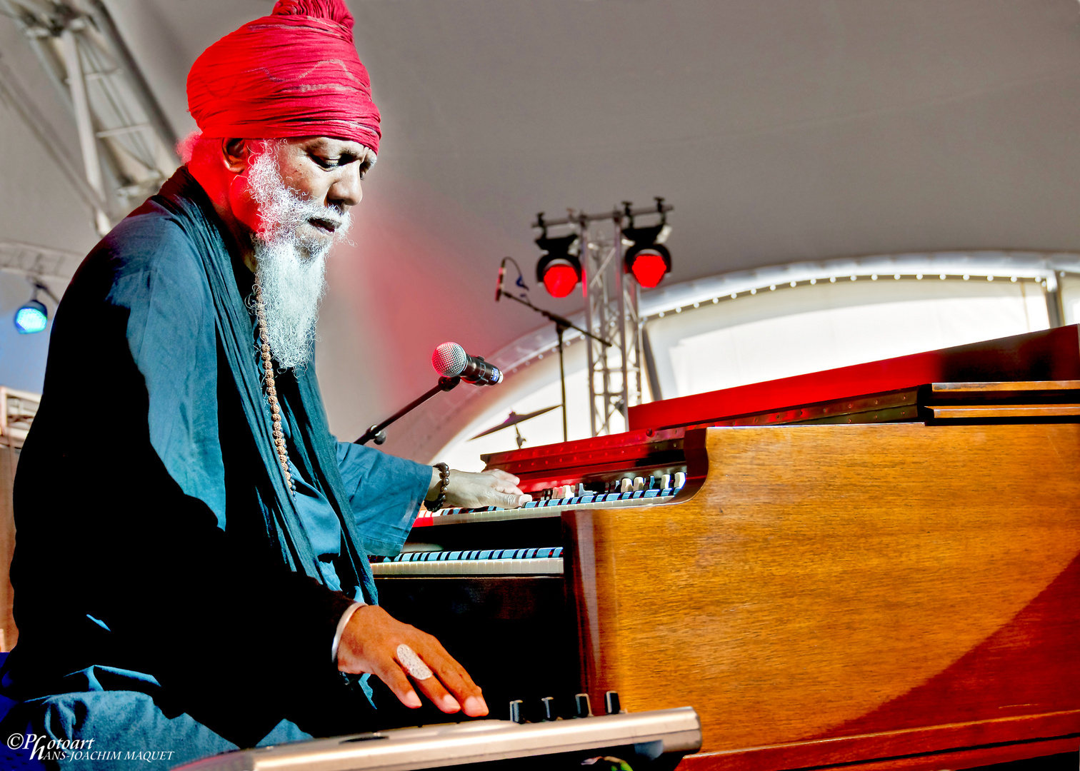 Dr. Lonnie Smith