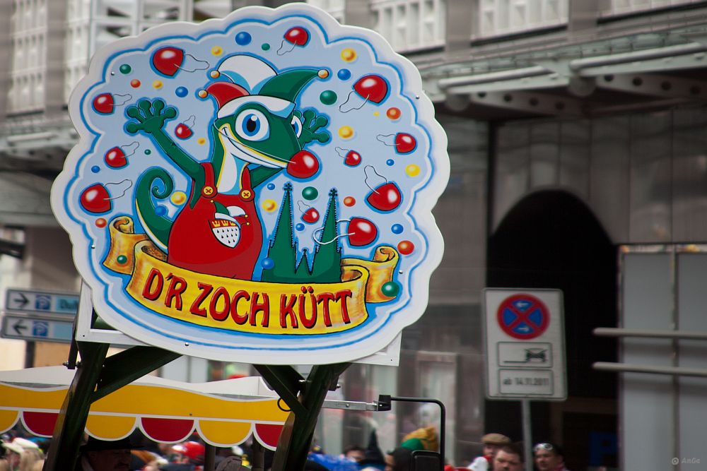 d'r Zoch kütt