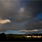 Drache und Regenbogen