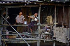 drachen steigen lassen, inlee see, burma 2011