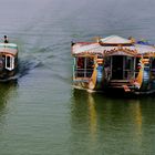 Drachenboot auf dem Parfümfluss