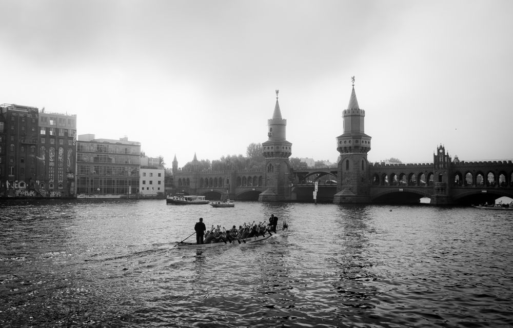 Drachenboot - Oberbaumbrücke