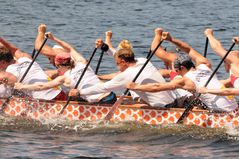 Drachenbootler auf dem Weg zum WM-Titel