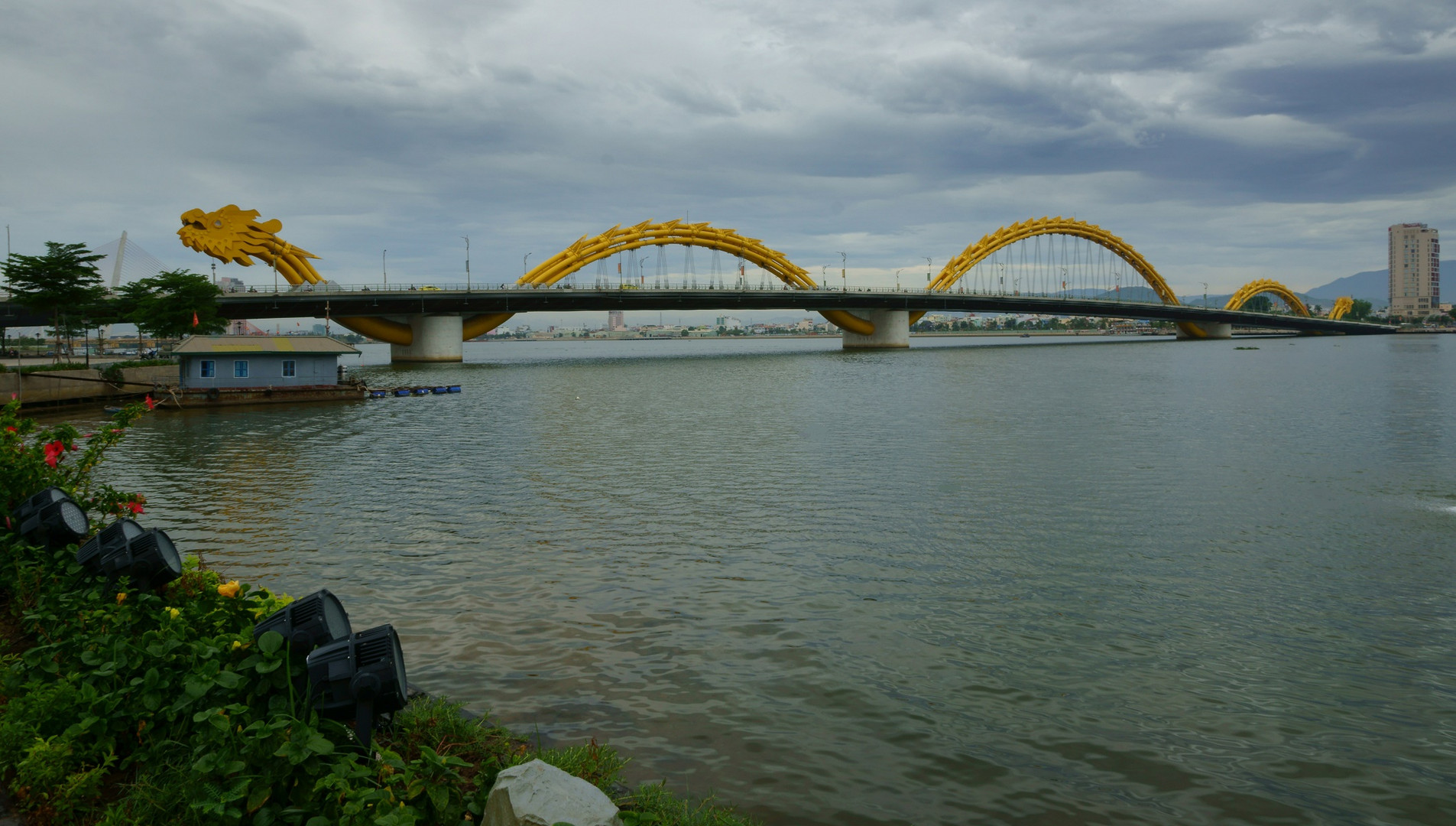 Drachenbrücke in Da Nang, Vietnam