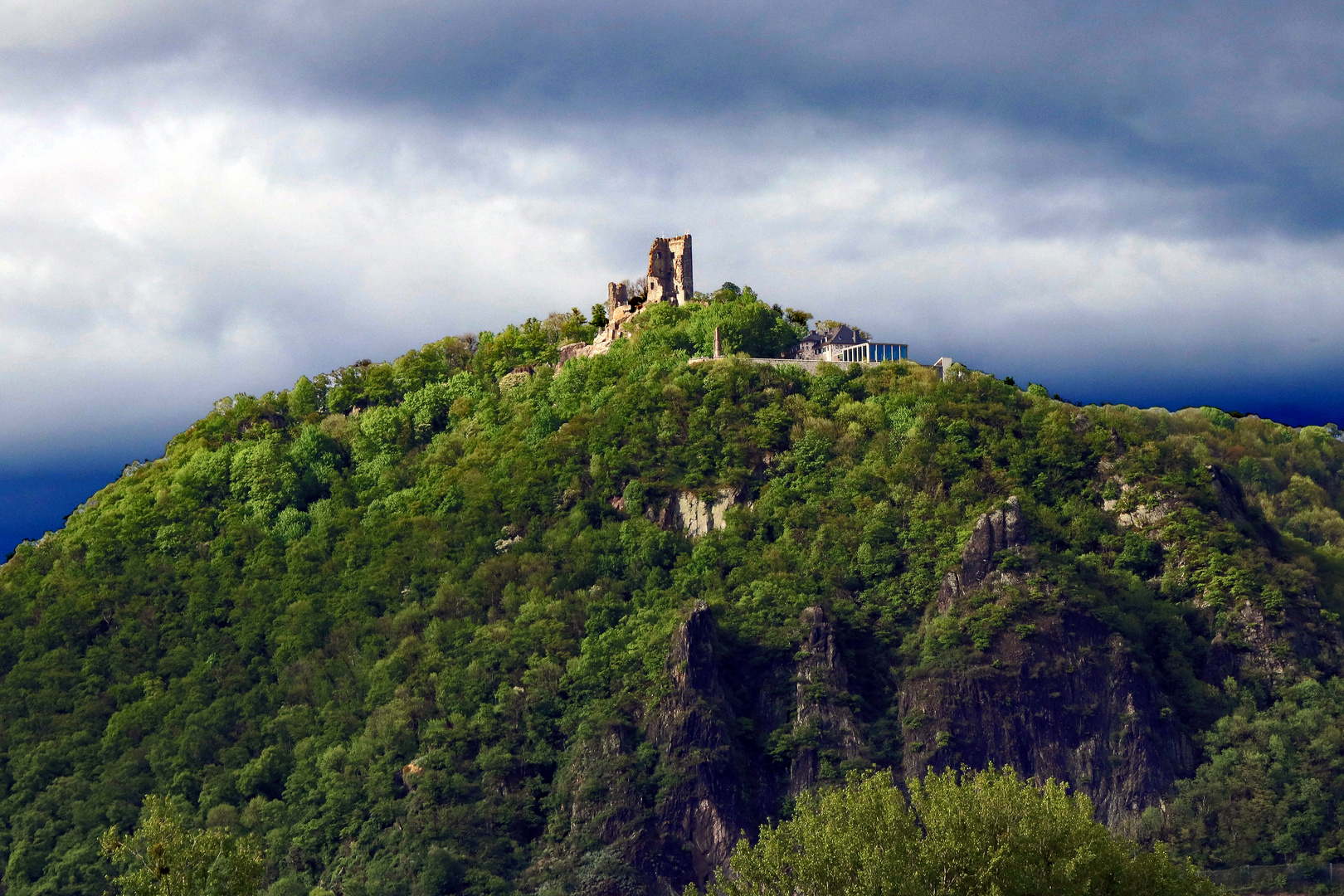 Drachenfels....